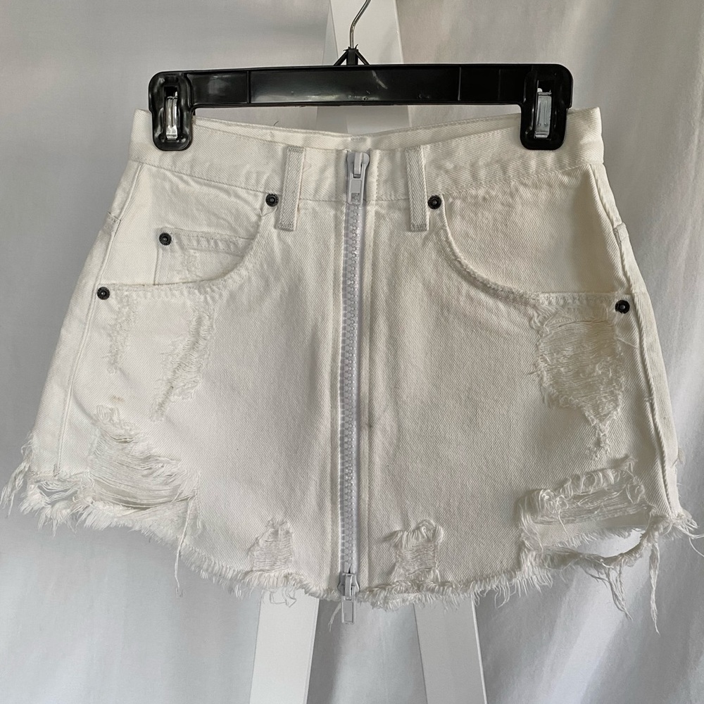 CARMAR White Denim Skirt